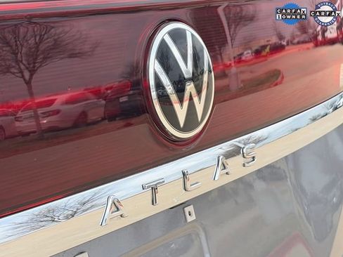 Used 2025 Volkswagen Atlas SEL Premium R-Line image 12