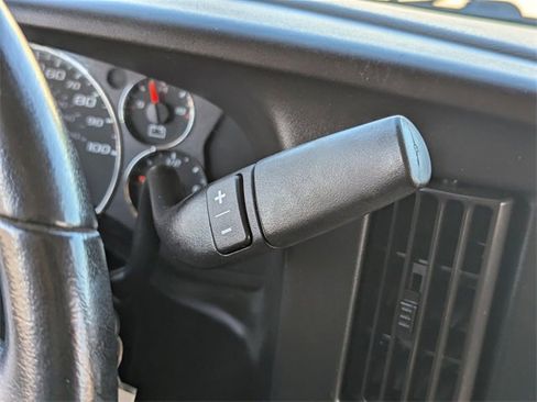 Used 2021 Chevrolet Express 2500 w/ Driver Convenience Package image 22