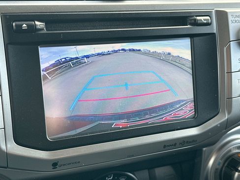 Used 2017 Toyota 4Runner SR5 image 16