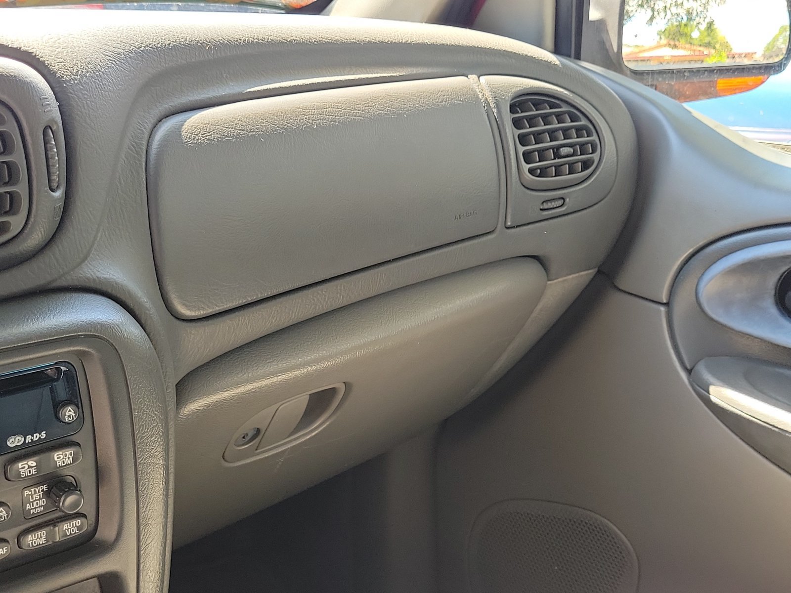 Used 2002 Chevrolet TrailBlazer LTZ RWD image 28
