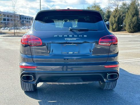 Used 2015 Porsche Cayenne Diesel image 11