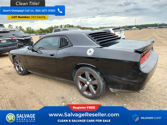 Used 2012 Dodge Challenger SXT RWD image 3