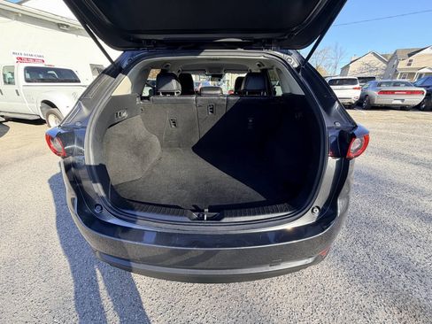 Used 2017 MAZDA CX-5 Touring image 22