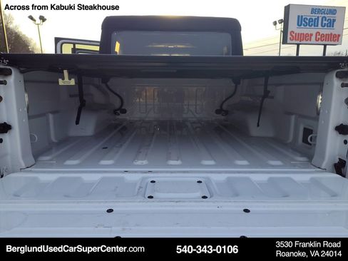 Used 2020 Jeep Gladiator Rubicon image 13