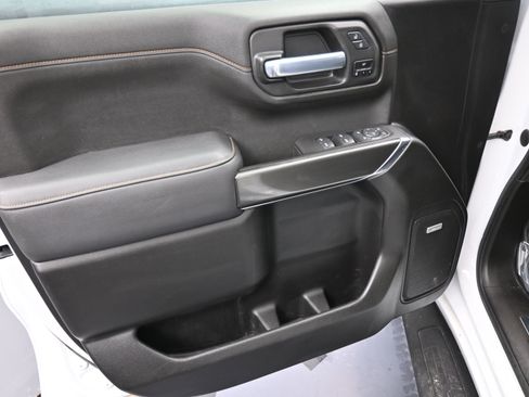 Used 2021 GMC Sierra 1500 AT4 w/ AT4 Premium Package image 13