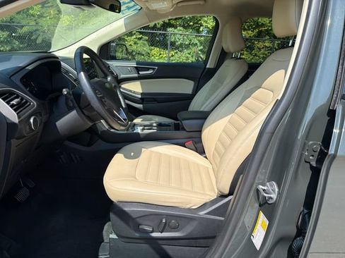 Used 2024 Ford Edge SEL AWD/4WD image 11