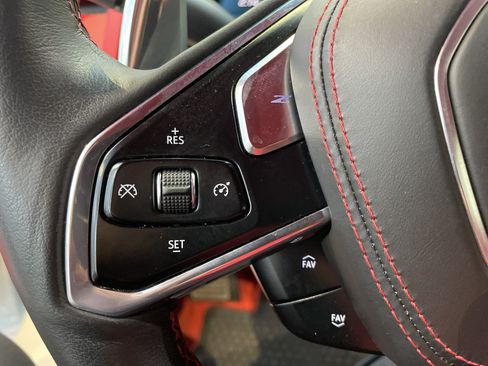 Used 2023 Chevrolet Corvette Stingray Premium Conv w/ Z51 Performance Package RWD image 22
