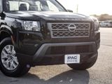 Used 2023 Nissan Frontier SV image 3