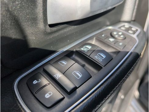 Used 2024 RAM 2500 Big Horn image 14