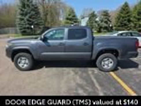 Used 2023 Toyota Tacoma SR AWD/4WD image 7