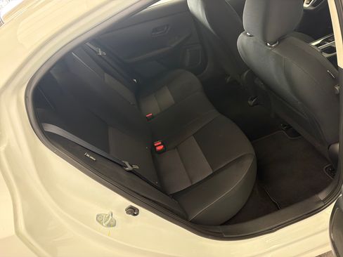 Used 2024 Nissan Sentra SV FWD image 15