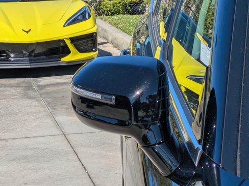 Used 2023 Kia Telluride SX image 8