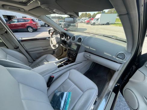 Used 2008 Mercedes-Benz GL 450 4MATIC image 30