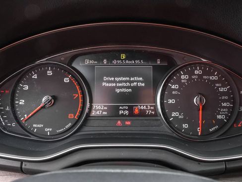 Used 2024 Audi Q5 2.0T Premium w/ Convenience Package AWD/4WD image 21