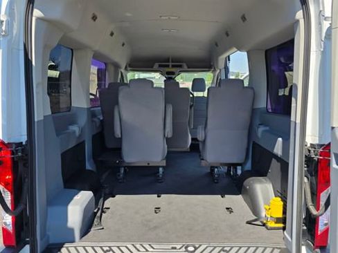 Used 2019 Ford Transit 150 XLT image 15