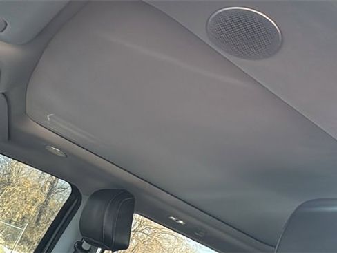 Used 2023 Ford F250 Lariat w/ Lariat Ultimate Package image 8