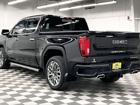Used 2023 GMC Sierra 1500 Denali Ultimate image 2