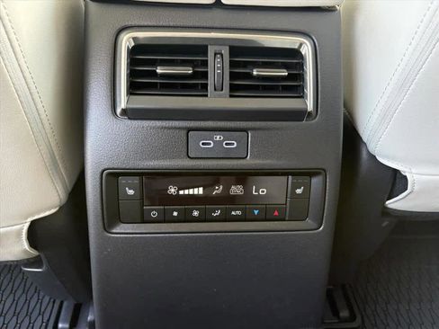 Used 2025 MAZDA CX-90 3.3 Turbo S w/ Premium Package AWD/4WD image 9