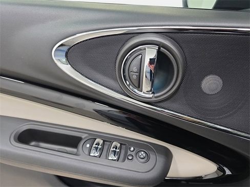 Certified 2023 MINI Cooper Clubman S image 25