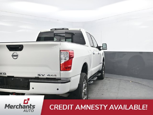 Used 2021 Nissan Titan SV AWD/4WD image 7