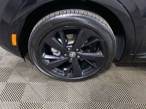 Used 2023 Buick Envision Essence w/ Sport Touring Package image 10