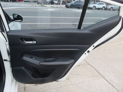 Used 2019 Nissan Altima 2.5 S FWD image 24