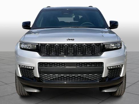 New 2025 Jeep Grand Cherokee L Limited image 3