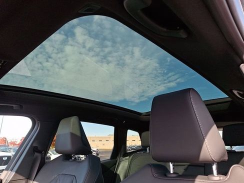 Certified 2025 BMW X3 xDrive30i w/ Convenience Package image 15