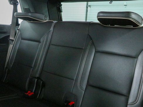 Used 2026 GMC Yukon Elevation w/ Elevation Premium Package AWD/4WD image 31