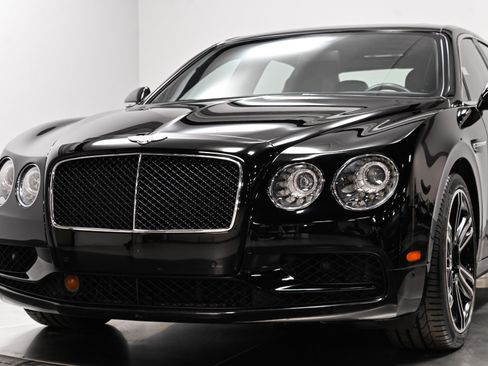 Used 2017 Bentley Flying Spur S V8 AWD/4WD image 22