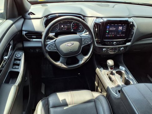 Used 2022 Chevrolet Traverse RS w/ LPO, Floor Liner Package AWD/4WD image 7