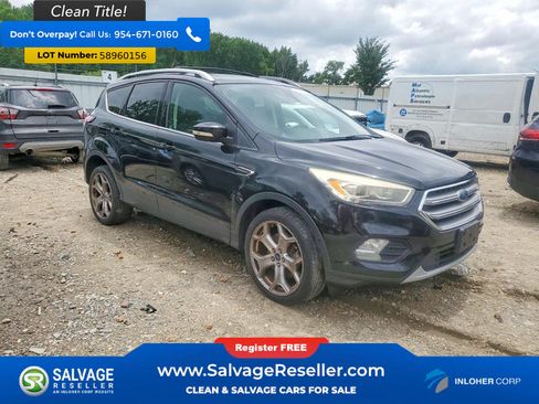 Used 2017 Ford Escape Titanium w/ Equipment Group 301A AWD/4WD image 5