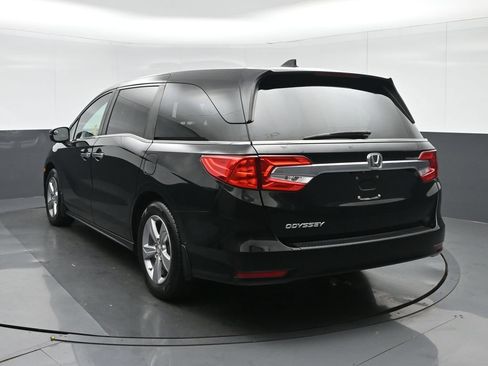 Used 2018 Honda Odyssey EX image 5