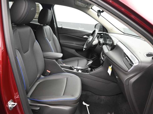 New 2025 Buick Encore GX Sport Touring w/ Advanced Technology Package image 11