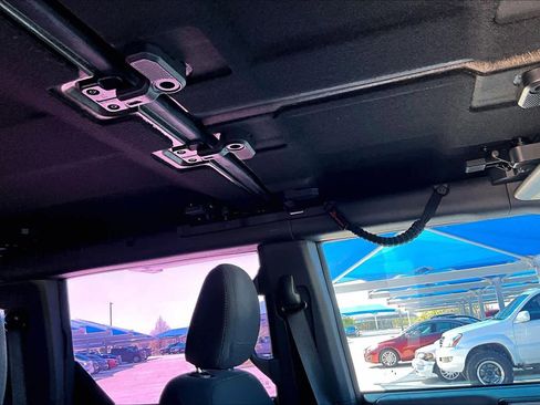 Used 2022 Ford Bronco 4-Door w/ Sasquatch Package image 14