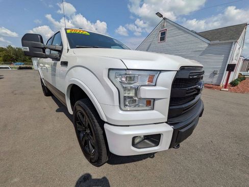 Used 2017 Ford F150 Platinum w/ Equipment Group 701A Luxury AWD/4WD image 7