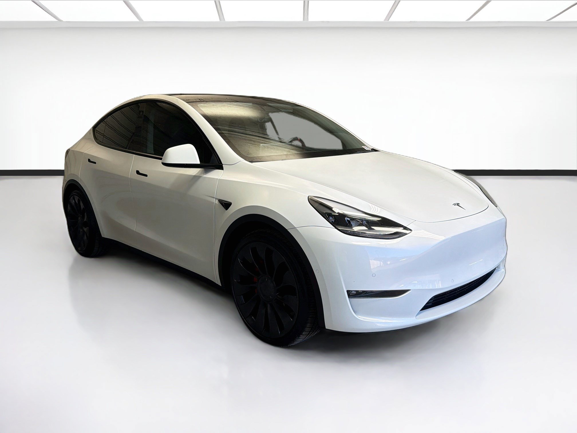 Used 2022 Tesla Model Y Performance AWD/4WD image 3