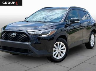 Used 2022 Toyota Corolla Cross LE FWD video 1