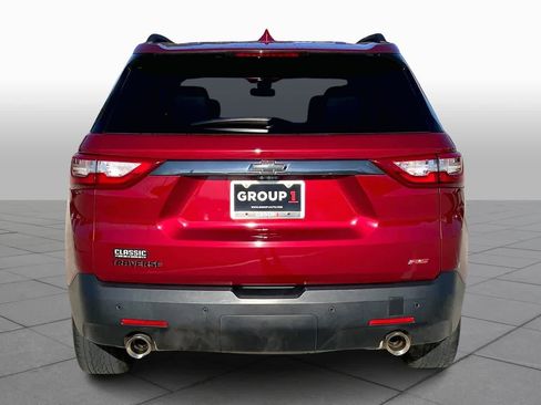 Used 2021 Chevrolet Traverse RS image 5