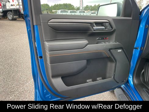 Used 2024 GMC Sierra 1500 AT4 w/ Technology Package image 15