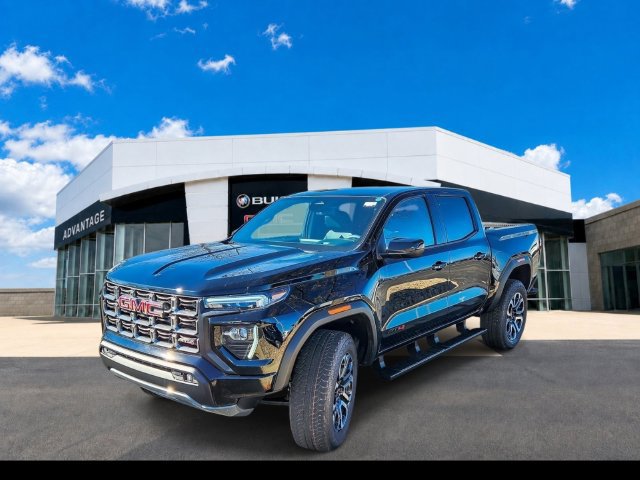 New 2026 GMC Canyon AT4 w/ Nightfall Essentials Package AWD/4WD image 4