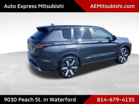 New 2026 Mitsubishi Outlander SEL AWD/4WD image 7