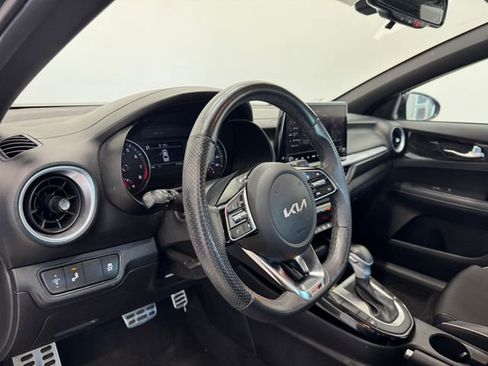Used 2023 Kia Forte GT-Line image 33