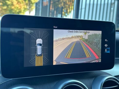 Certified 2022 Mercedes-Benz GLC 300 image 19