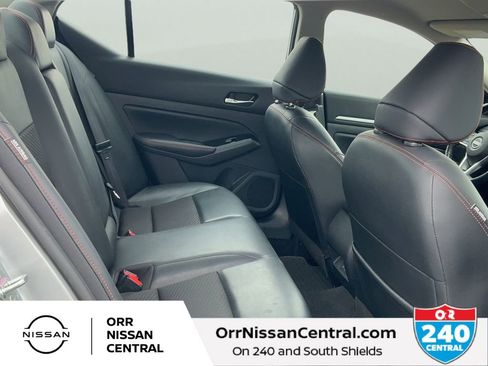 Used 2024 Nissan Altima 2.5 SR FWD image 12