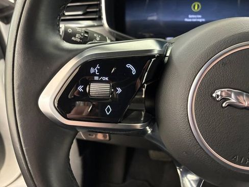 Used 2025 Jaguar F-PACE R-Dynamic S AWD/4WD image 23