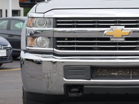 Used 2016 Chevrolet Silverado 2500 W/T w/ WT Fleet Convenience Package AWD/4WD image 9