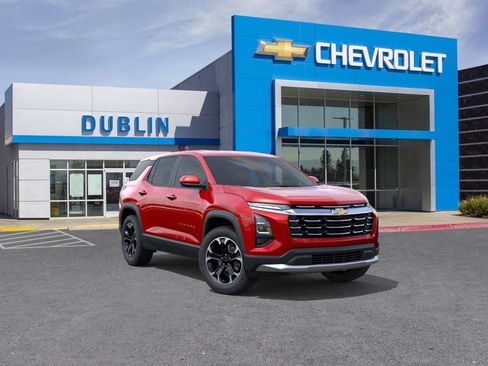 New 2026 Chevrolet Equinox LT w/ Convenience Package II image 2