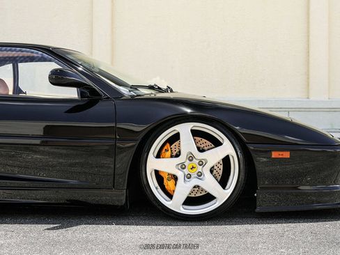 Used 1995 Ferrari F355 Berlinetta RWD image 11
