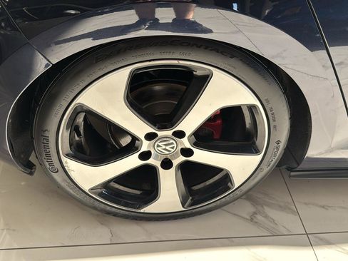Used 2017 Volkswagen GTI S FWD image 27